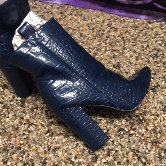New Peacock Blue Booties - Picture 4 of 5
